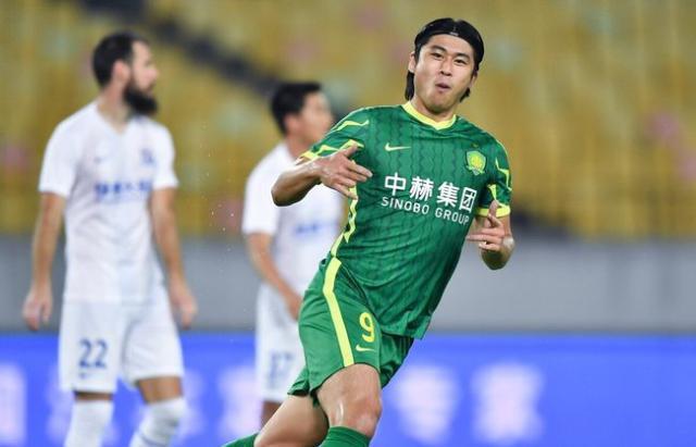 有他国安总能逢凶化吉 张玉宁两战扮演救命先生