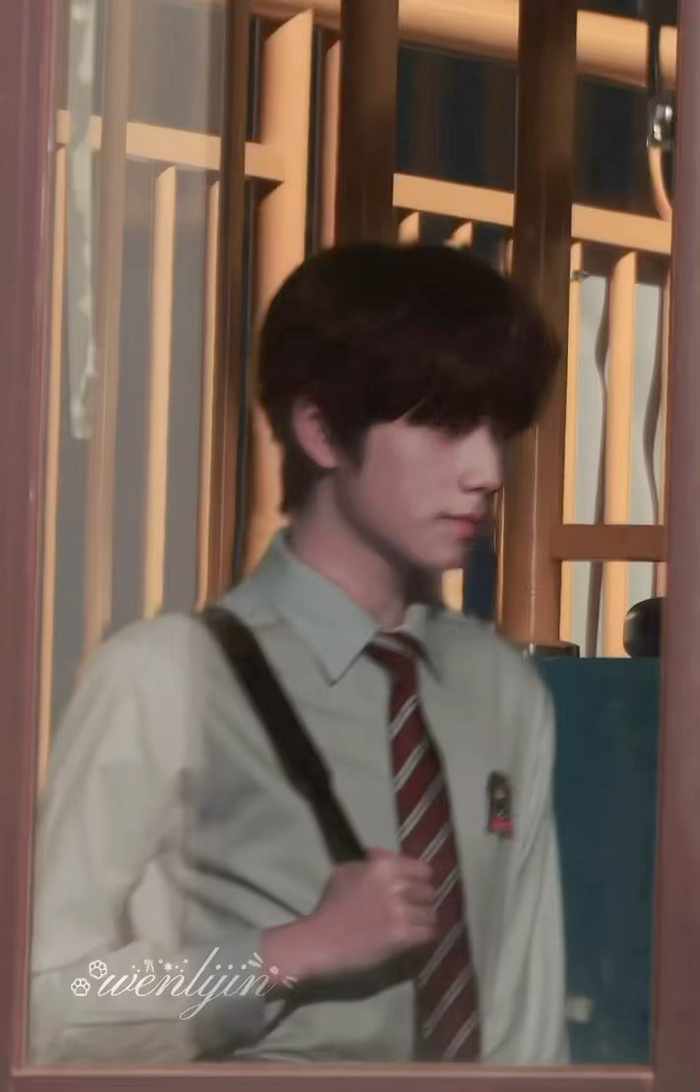 球速体育赛事-王橹杰付彬言病中坚持续写篮球与音乐梦想|王橹杰角色|少年时代剧情|我们的少年时代2|青春励志|少年热血_新浪体育_新浪新闻